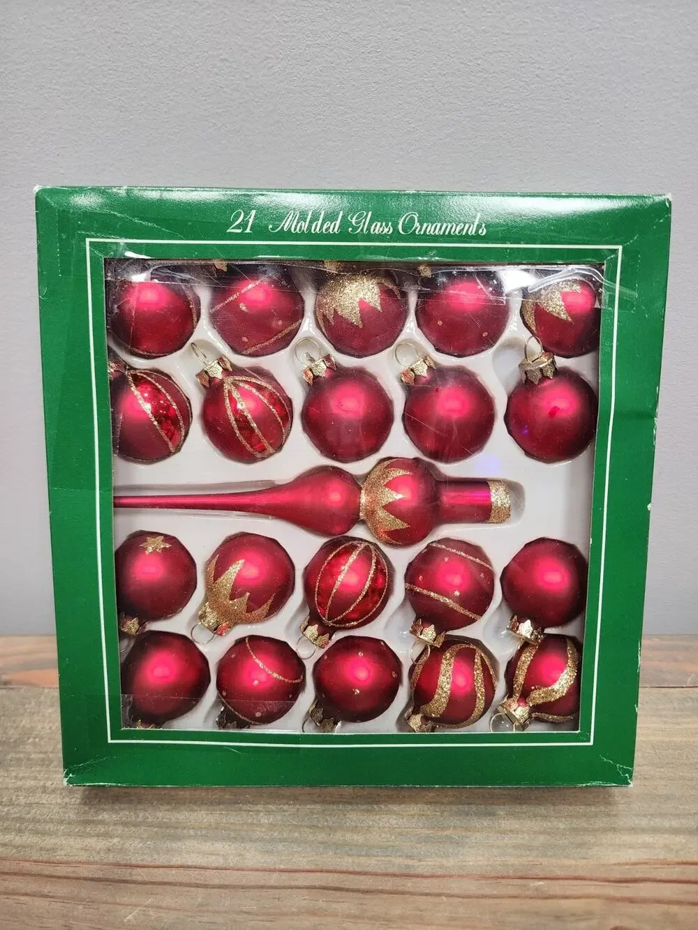 Box of 21 D&F Designs Glass Christmas Ornaments Red/Gold Glitter & Finial Topper